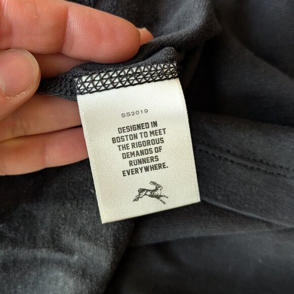 Tracksmith Women's Black Turtleneck Long Sleeve Top large - Picture 7 of 9